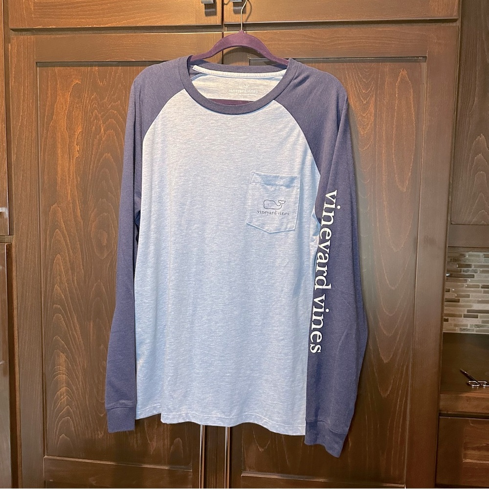 🐳 Vineyard Vines Raglan Crew Long Sleeve Pocket Tee Shirt Mens Blue Size L